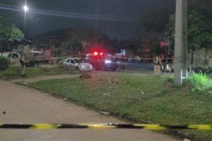 Homem morre em confronto após roubar carro de trabalhador